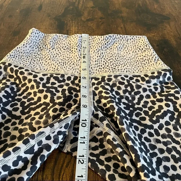 Lululemon athletica Cheetah/leopard print leggings - Picture 3 of 10